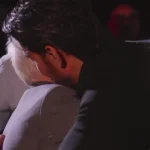لحظه احساسی قدردانی رضا ملک‌‌زاده از پدر و مادر در اولین کنسرتش