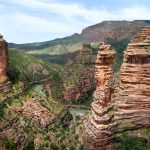 خوفناک‌ترین تنگه ایران در لرستان؛ تنگه شیرز و زیبایی‌هایش در بهار