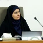 سفر خانوادگی وزیر راه را می‌بینید، فساد ۳ میلیارد دلاری وزیر دولت رئیسی را لاپوشانی می‌کنید؟