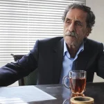 دوچرخه سواری محمود بصیری در خیابان
