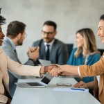 2 تعریف و تمجید خطرناک برای سلامت روان