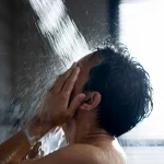 حمام صبحگاهی بهتر است یا شبانه؟
